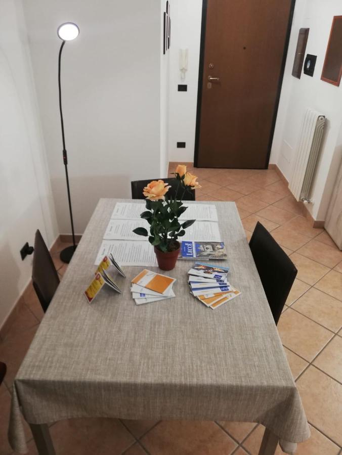 Rosahouse Lägenhet Lecce Exteriör bild